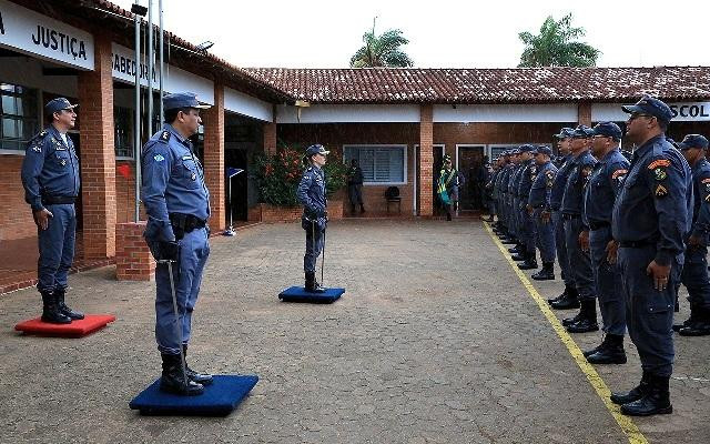 Policiais militares do Mato Grosso em formação