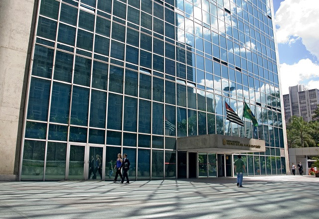 Imagem da fachada do Tribunal Regional Federal da 3ª região